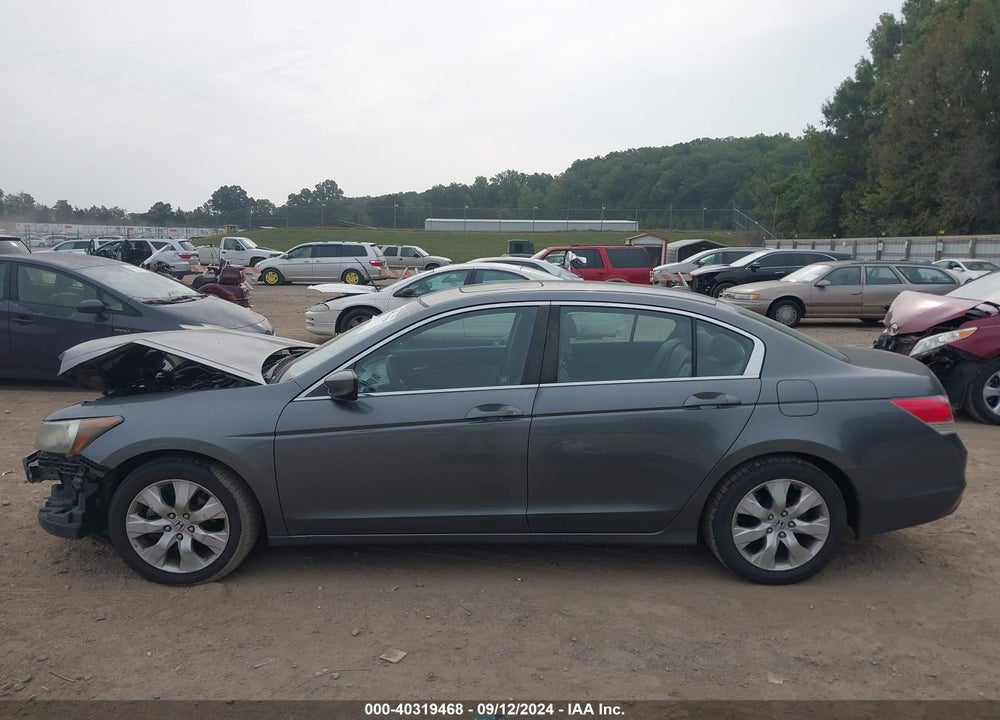 2010 HONDA ACCORD 2.4 EX-L VIN: 1HGCP2F83AA105758