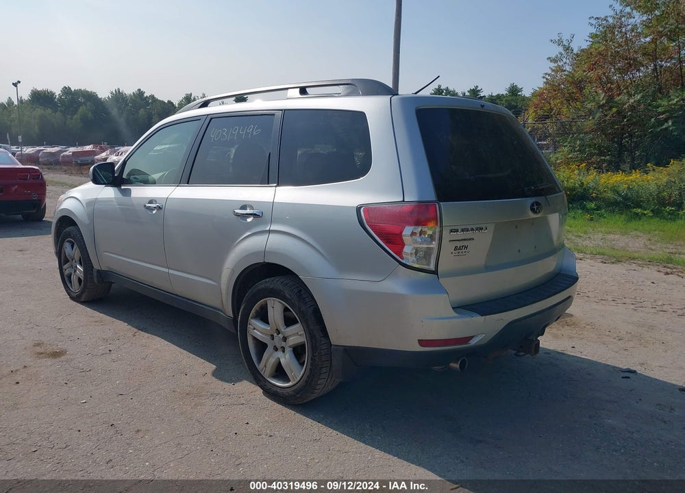 2010 SUBARU FORESTER 2.5X PREMIUM VIN: JF2SH6CC0AH747385