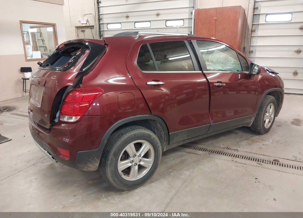 2017 CHEVROLET TRAX LT VIN: 3GNCJPSB2HL179911