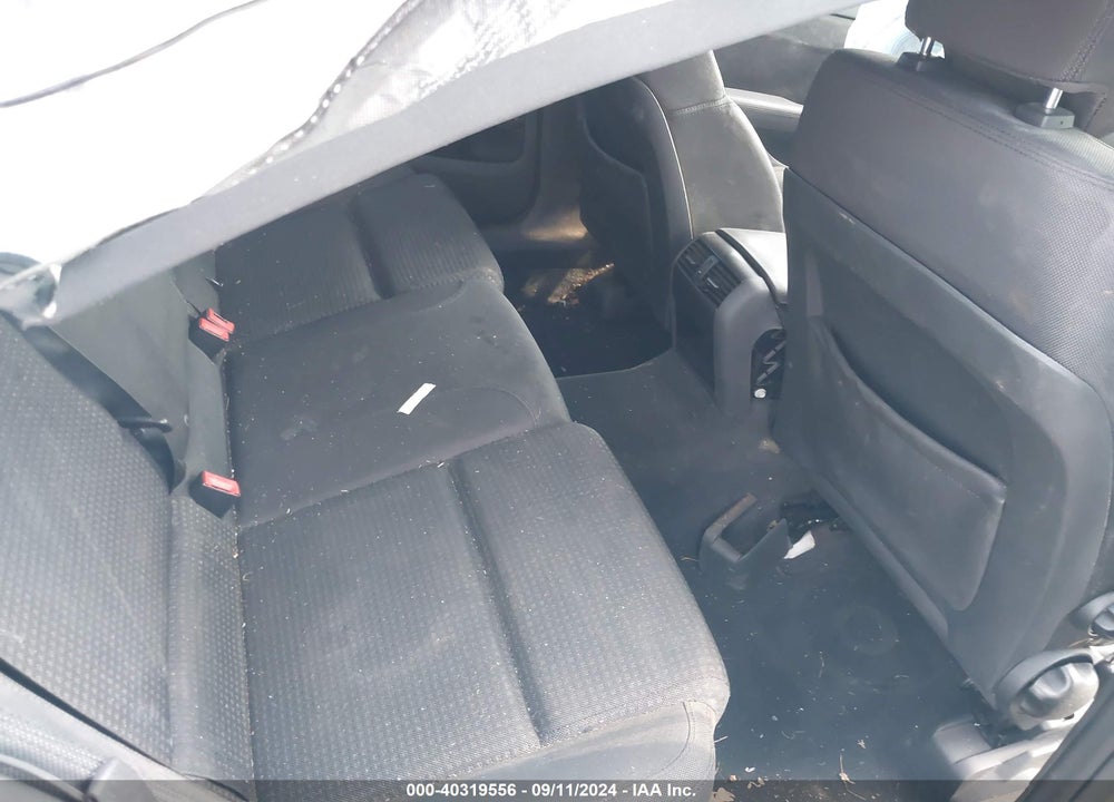 2009 PONTIAC G8 VIN: 6G2ER57749L188925