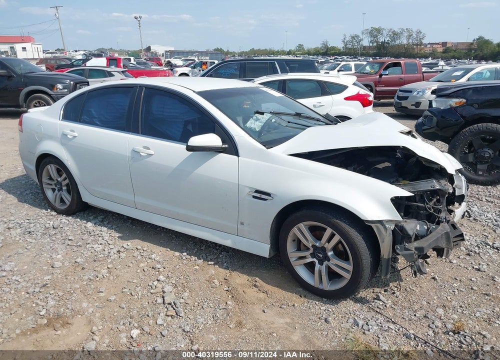 2009 PONTIAC G8 VIN: 6G2ER57749L188925