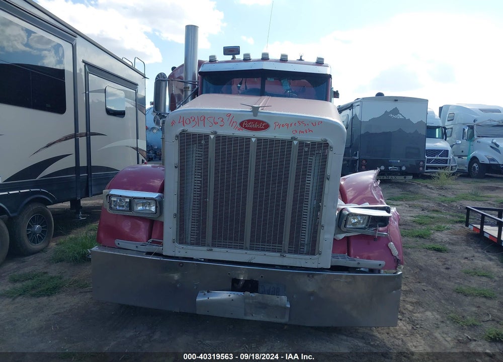 2004 PETERBILT 379 VIN: 1XP5DB9X04D819870