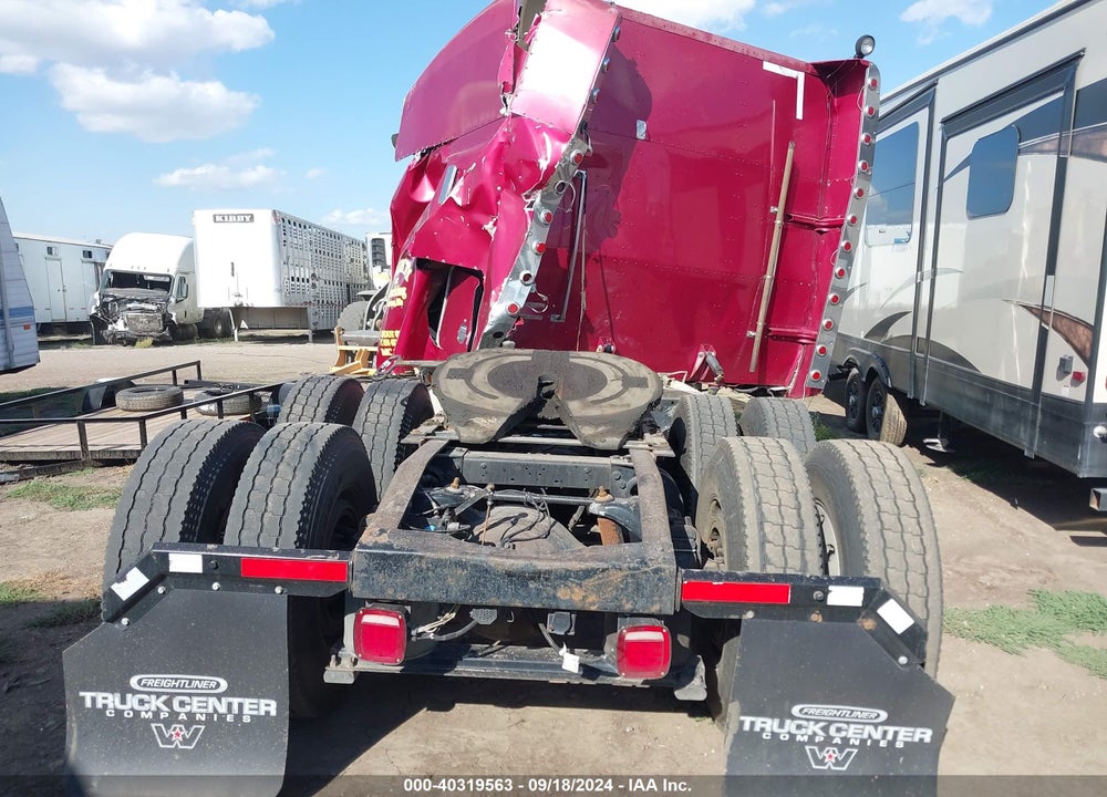 2004 PETERBILT 379 VIN: 1XP5DB9X04D819870