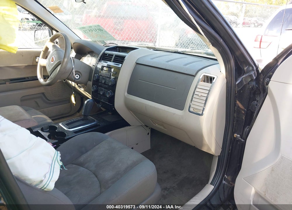 2008 MAZDA TRIBUTE I TOURING VIN: 4F2CZ92Z68KM31803