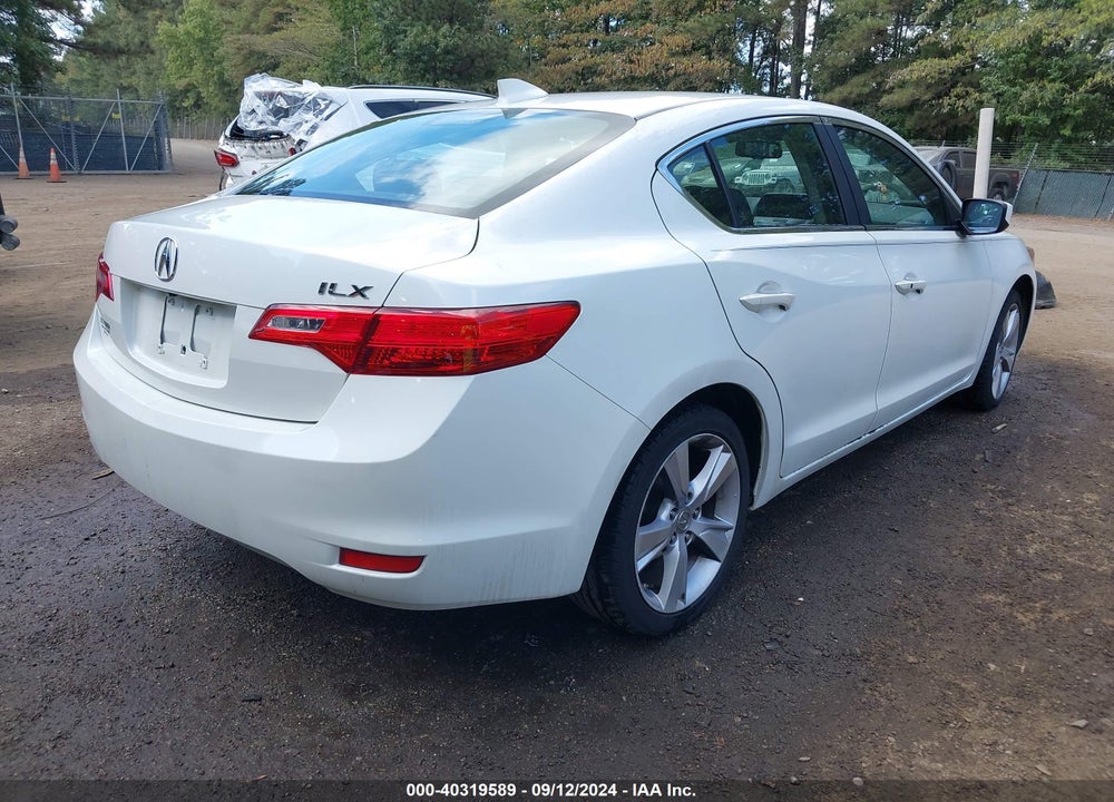 2015 ACURA ILX 2.0L VIN: 19VDE1F53FE008369