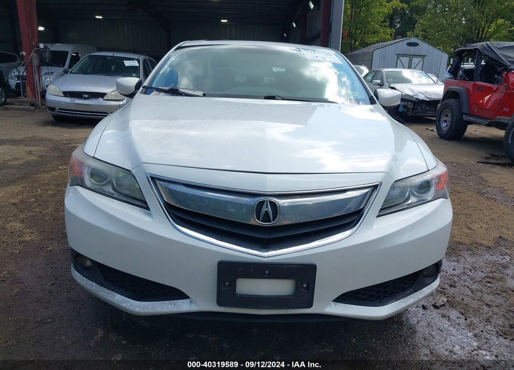 2015 ACURA ILX 2.0L VIN: 19VDE1F53FE008369