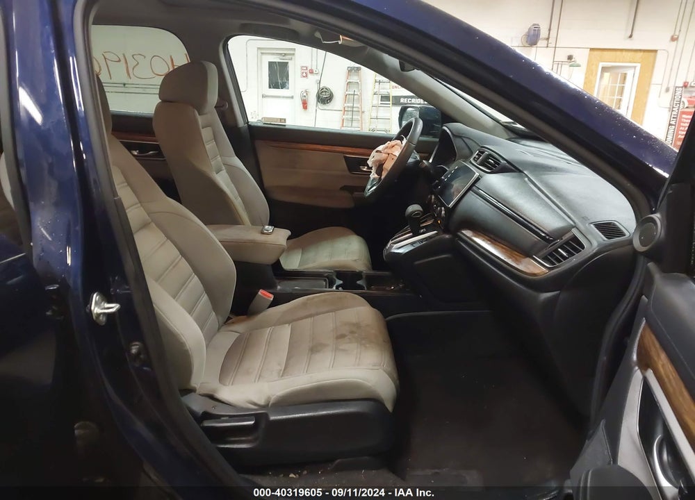 2018 HONDA CR-V VIN: 7FARW2H54JE056855