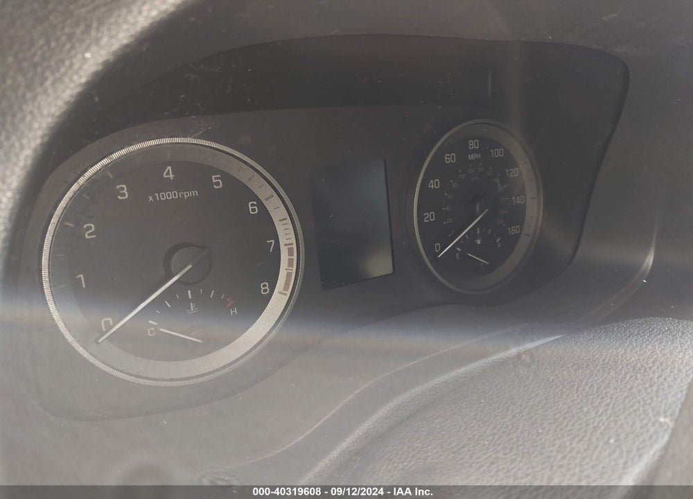 2017 HYUNDAI TUCSON SE VIN: KM8J3CA45HU556660