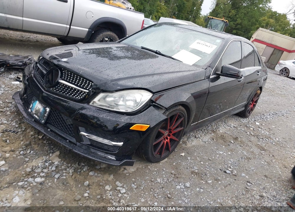 2012 MERCEDES-BENZ C 300 LUXURY 4MATIC/SPORT 4MATIC VIN: WDDGF8BB8CA719284