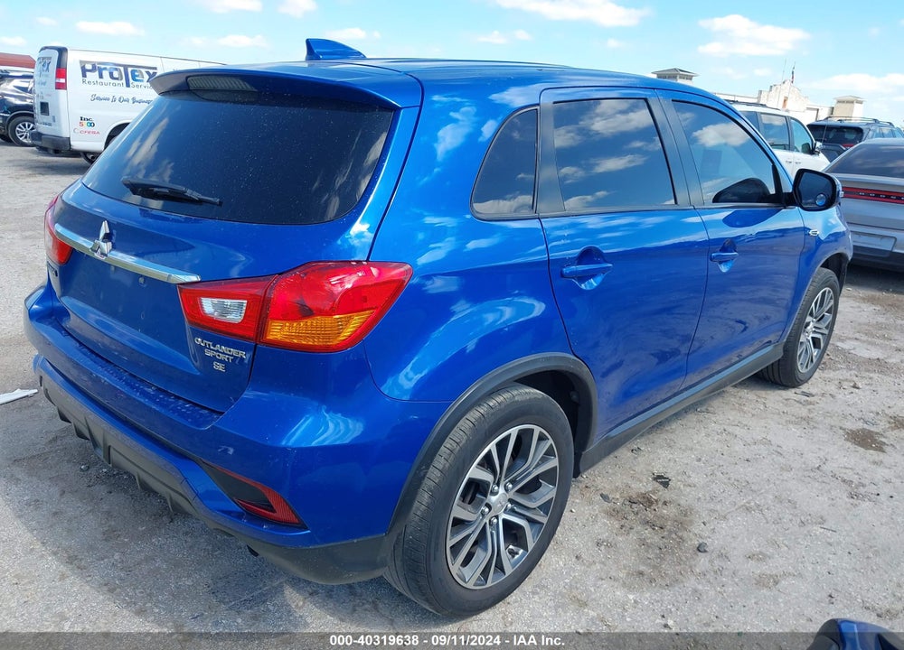 2018 MITSUBISHI OUTLANDER SPORT 2.4 SE VIN: JA4AP3AW9JU012074