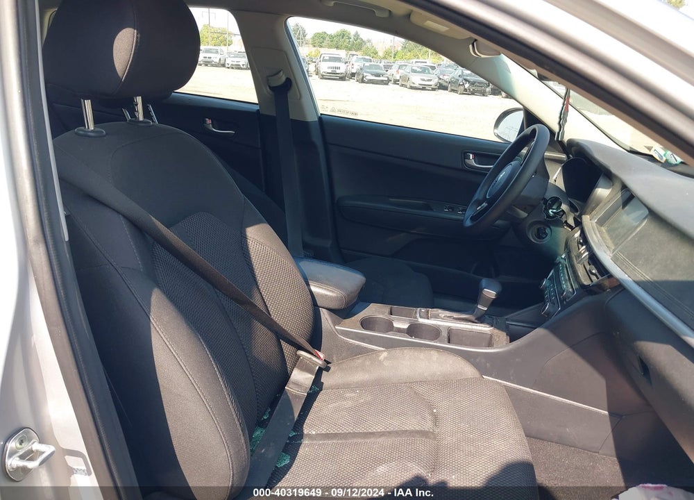 2020 KIA OPTIMA LX VIN: 5XXGT4L33LG449744
