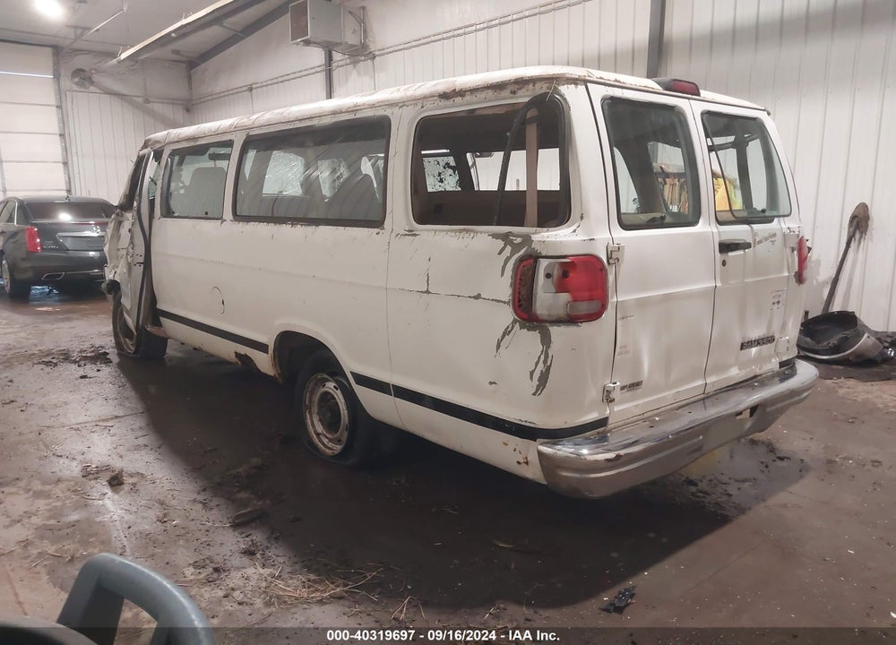 2000 DODGE RAM WAGON 3500 VIN: 2B5WB35Z2YK148909