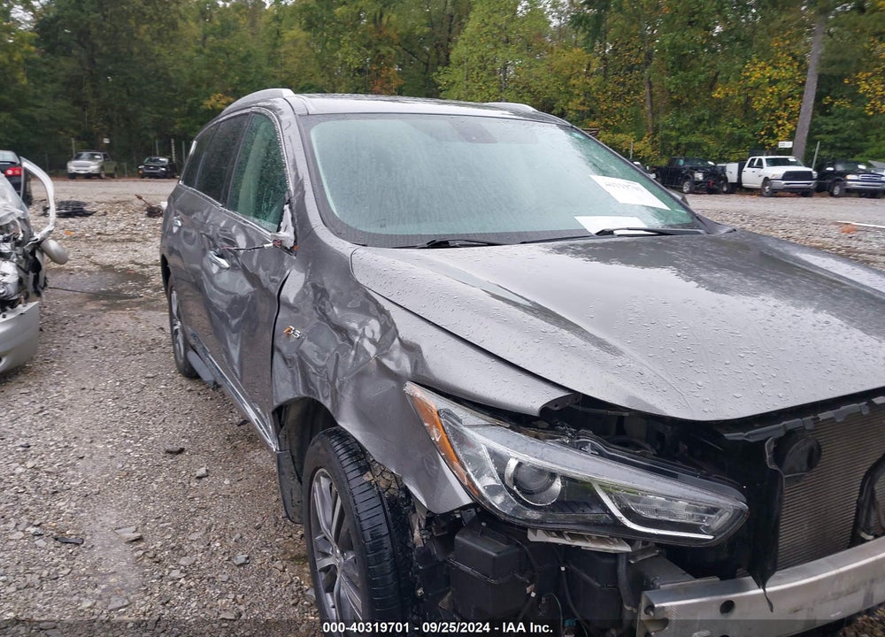 2017 INFINITI QX60 VIN: 5N1DL0MM8HC511032
