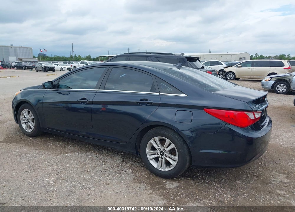 2013 HYUNDAI SONATA GLS VIN: 5NPEB4AC9DH720146