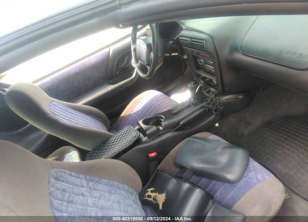 2000 CHEVROLET CAMARO VIN: 2G1FP22K8Y2129543