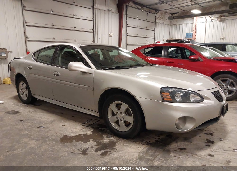 2008 PONTIAC GRAND PRIX VIN: 2G2WP552681187181