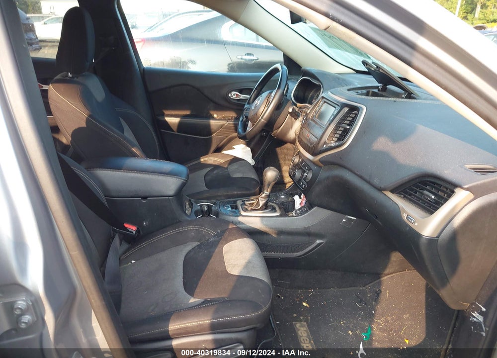 2014 JEEP CHEROKEE LATITUDE VIN: 1C4PJMCBXEW264041
