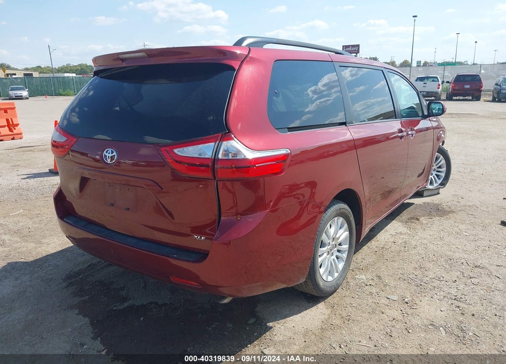 2015 TOYOTA SIENNA XLE 8 PASSENGER VIN: 5TDYK3DC1FS542071
