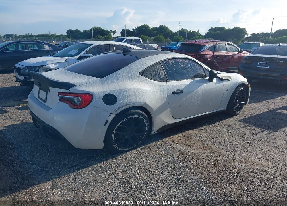 2020 TOYOTA 86 VIN: JF1ZNAA12L9752147