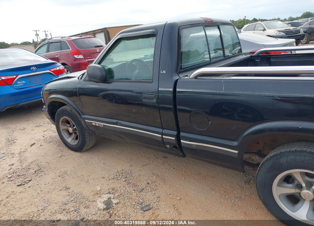 2000 CHEVROLET S-10 LS VIN: 1GCCS1445Y8114308