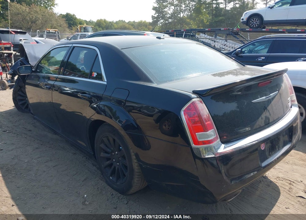 2014 CHRYSLER 300 VIN: 2C3CCAAG3EH289355