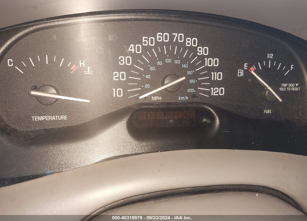 2003 BUICK CENTURY CUSTOM VIN: 2G4WS52J931178677