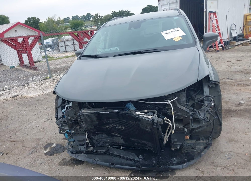2022 CHRYSLER PACIFICA TOURING L VIN: 2C4RC1BG5NR133171