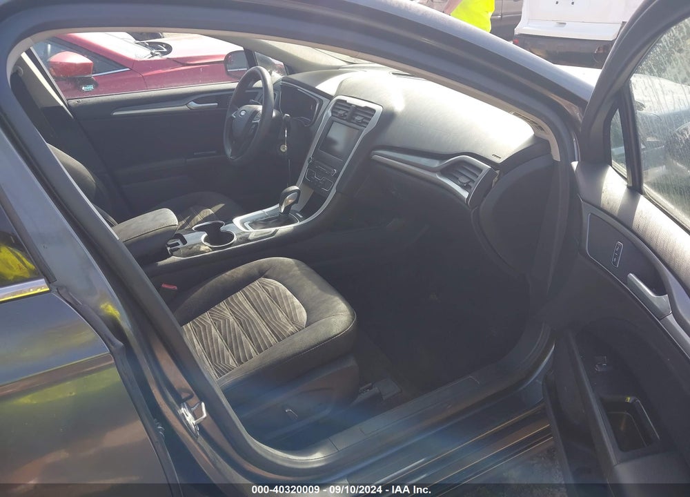 2016 FORD FUSION SE VIN: 1FA6P0HD1G5125606