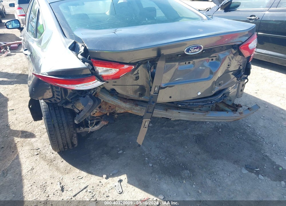 2016 FORD FUSION SE VIN: 1FA6P0HD1G5125606