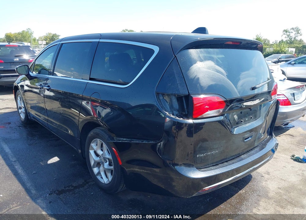 2019 CHRYSLER PACIFICA TOURING PLUS VIN: 2C4RC1FG7KR686054
