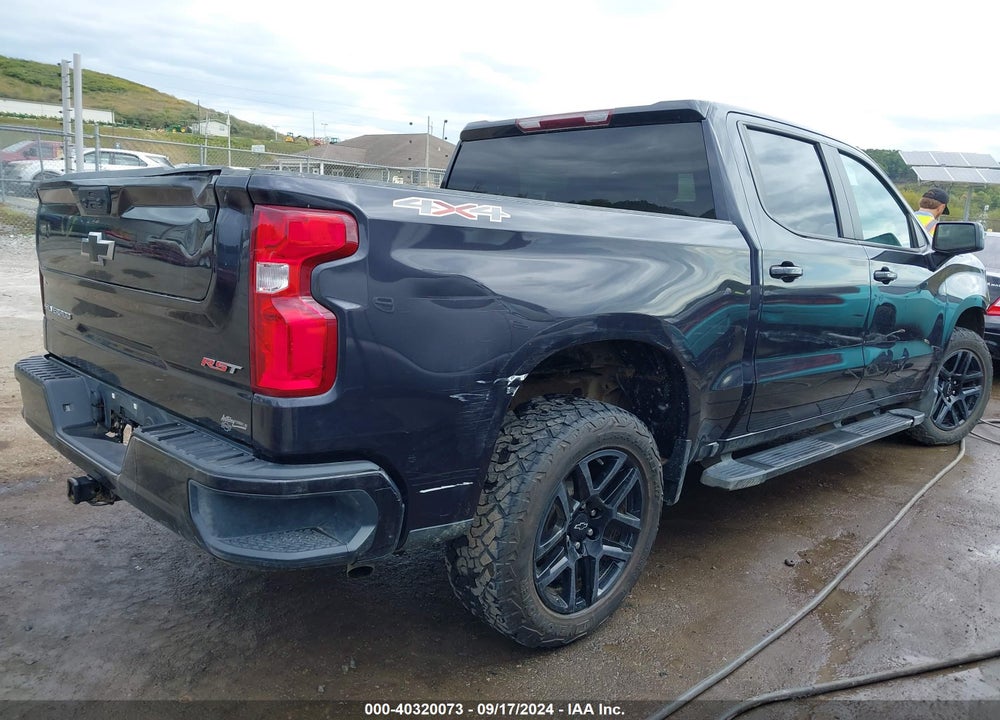 2022 CHEVROLET SILVERADO 1500 4WD SHORT BED RST VIN: 3GCUDEED5NG614883
