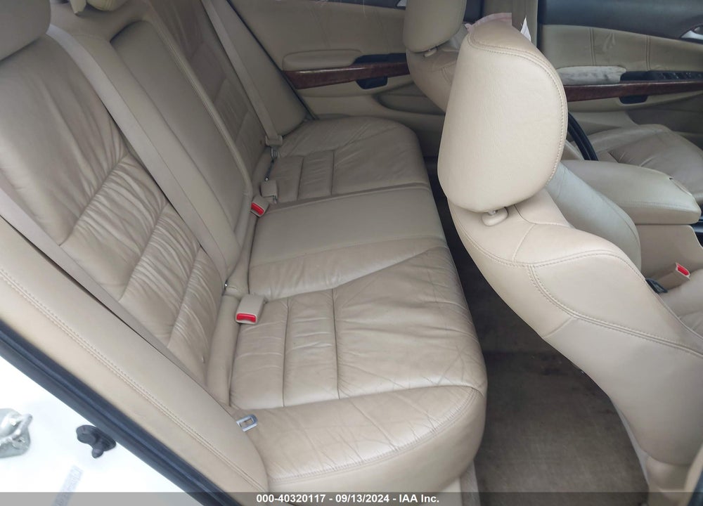 2010 HONDA ACCORD 3.5 EX-L VIN: 1HGCP3F83AA021154