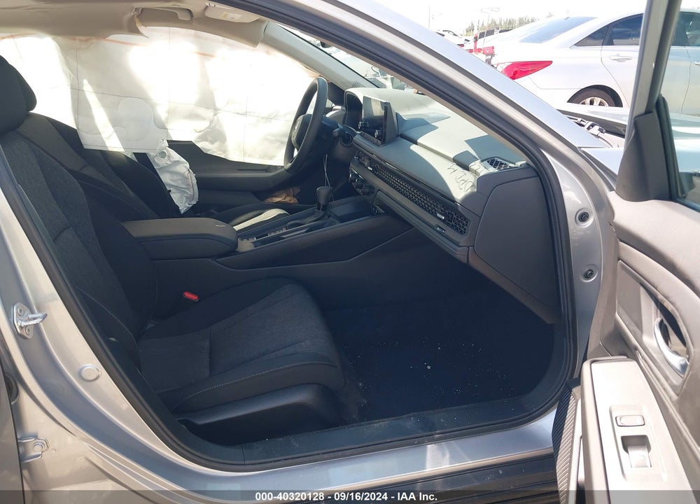 2024 HONDA ACCORD EX VIN: 1HGCY1F36RA065036