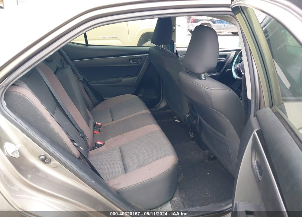 2018 TOYOTA COROLLA LE VIN: 2T1BURHE6JC033870