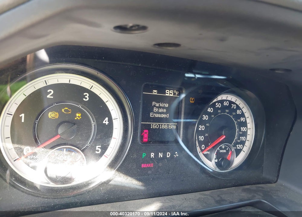 2016 RAM 1500 TRADESMAN VIN: 1C6RR7KM1GS214118