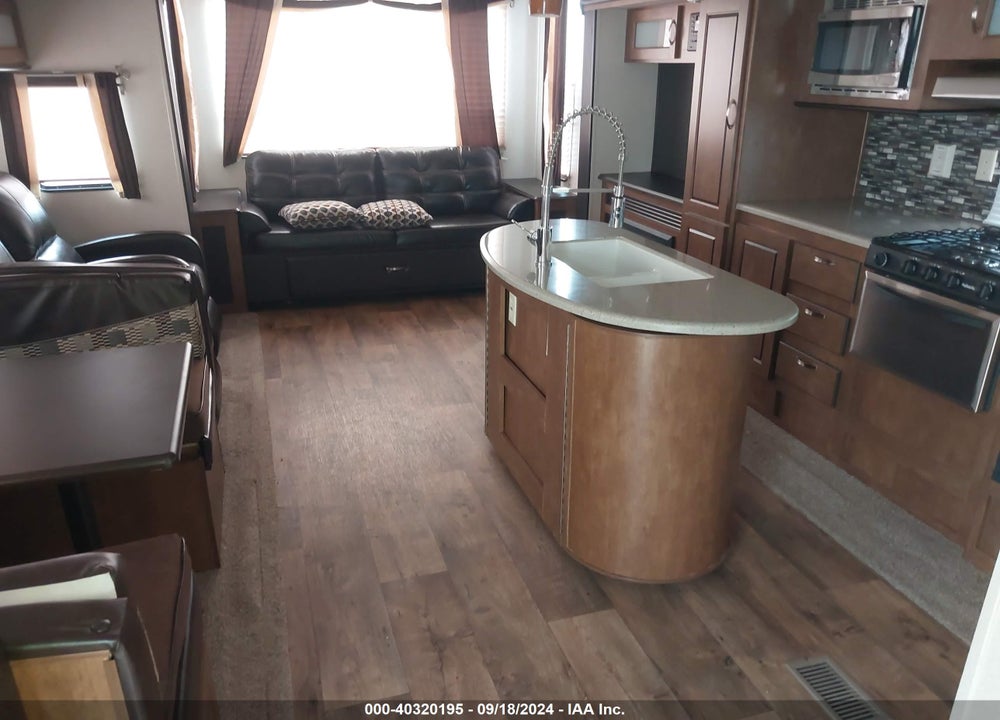 2017 FOREST RIVER WILDWOOD VIN: 4X4TWDC27H8802388