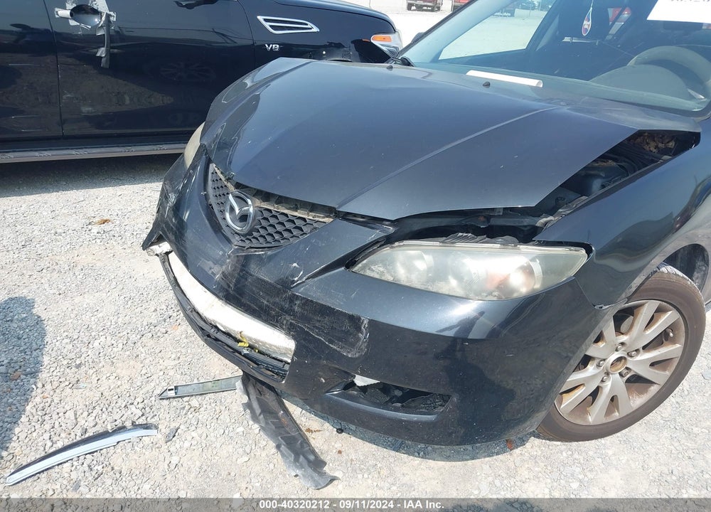 2008 MAZDA 3 I VIN: JM1BK12G181798680
