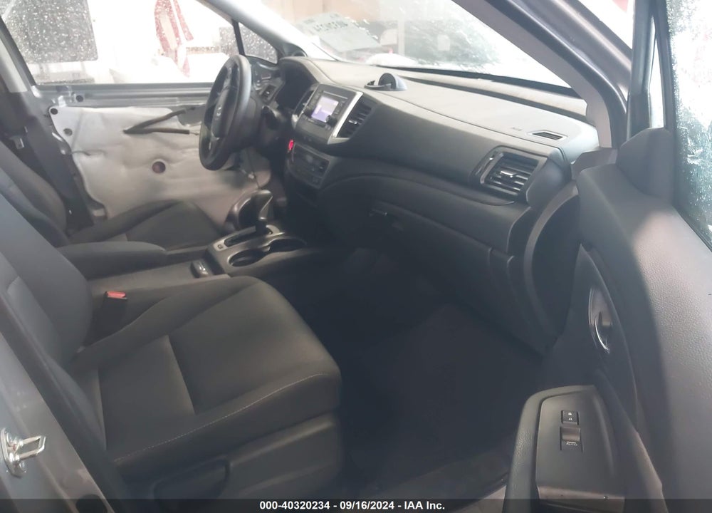 2018 HONDA RIDGELINE SPORT VIN: 5FPYK3F1XJB012777