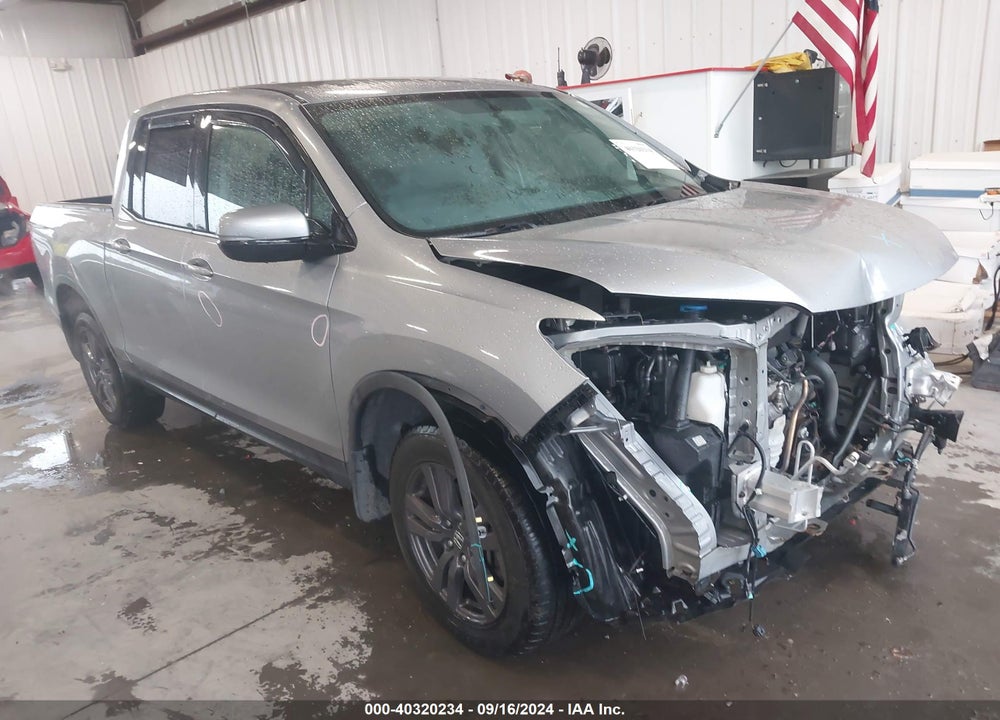 2018 HONDA RIDGELINE SPORT VIN: 5FPYK3F1XJB012777
