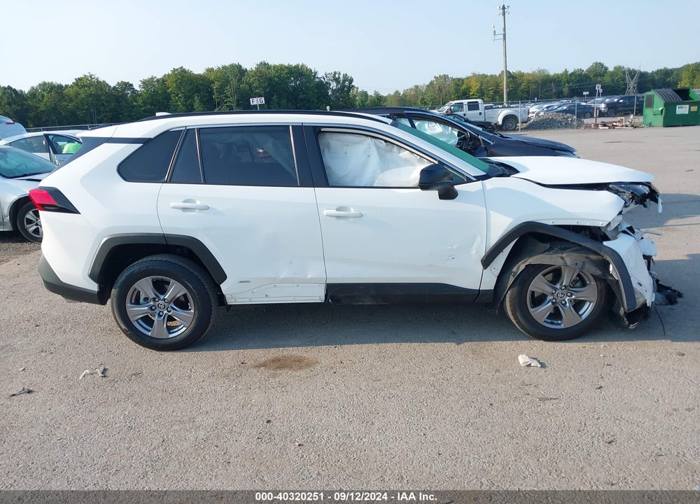2022 TOYOTA RAV4 HYBRID VIN: JTMLWRFV8ND569536