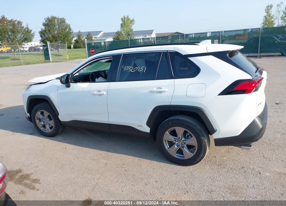 2022 TOYOTA RAV4 HYBRID VIN: JTMLWRFV8ND569536