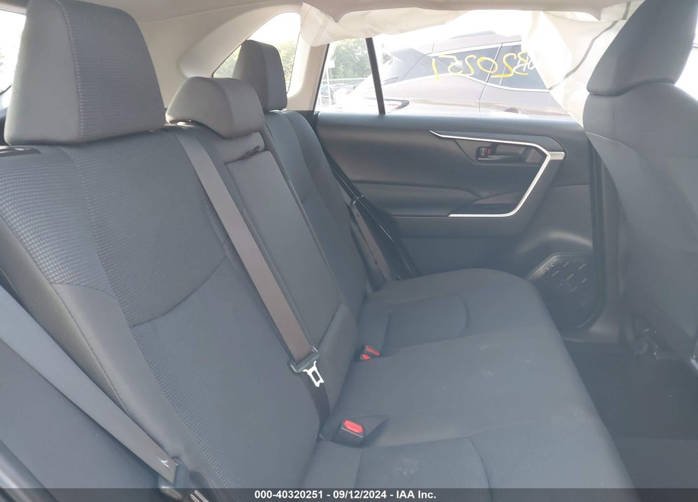 2022 TOYOTA RAV4 HYBRID VIN: JTMLWRFV8ND569536