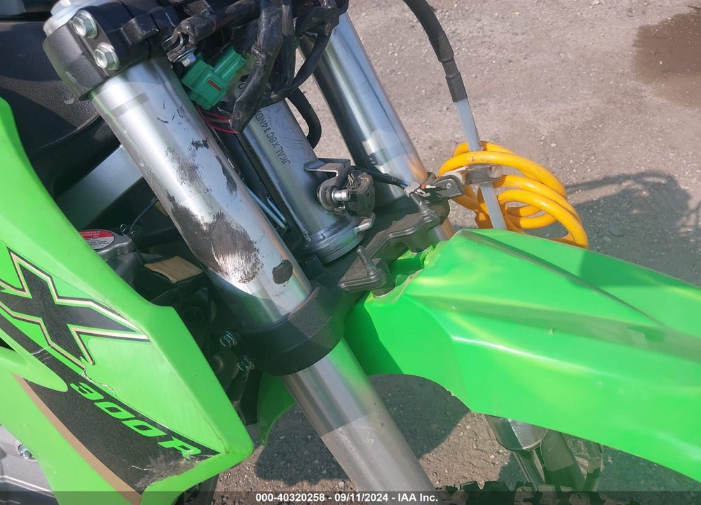 2022 KAWASAKI KLX300 C VIN: JKALX8C14NDA16100