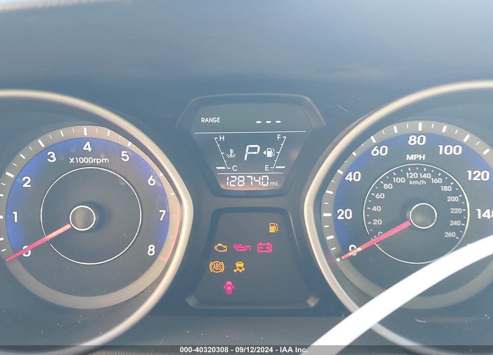 2015 HYUNDAI ELANTRA SE VIN: KMHDH4AE5FU277865