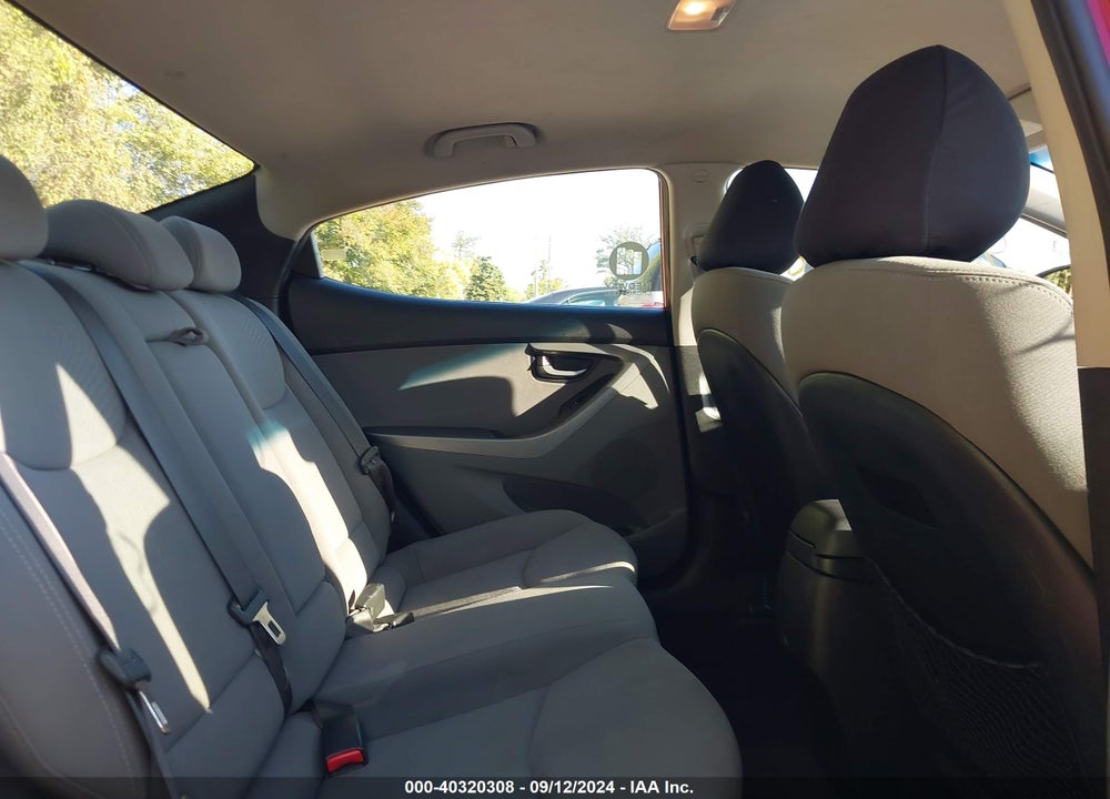 2015 HYUNDAI ELANTRA SE VIN: KMHDH4AE5FU277865