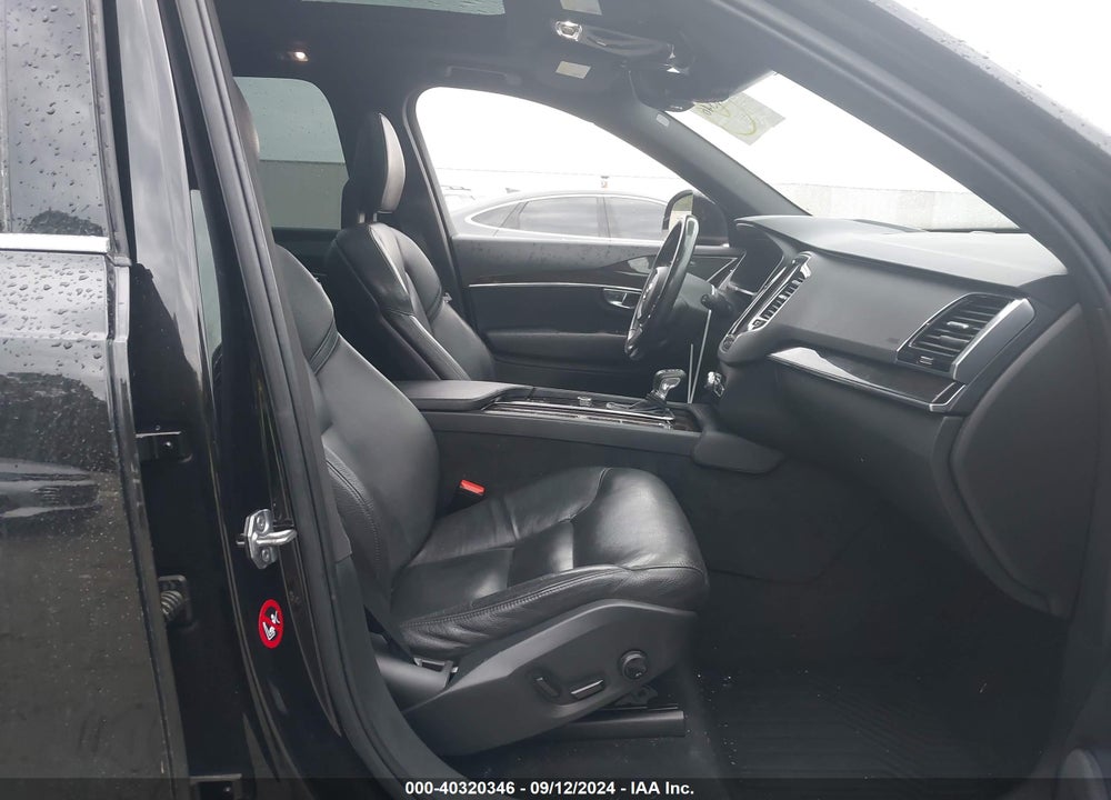 2018 VOLVO XC90 T6 MOMENTUM VIN: YV4A22PK0J1373078