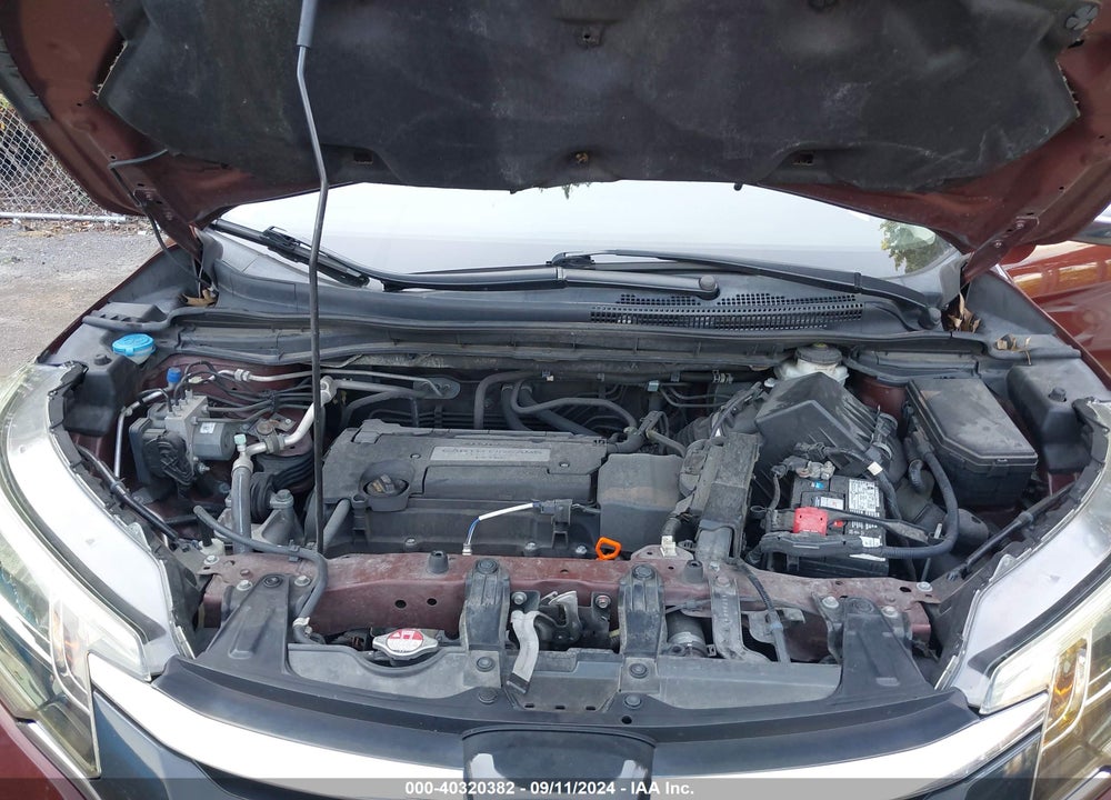 2015 HONDA CR-V LX VIN: 2HKRM4H33FH638840