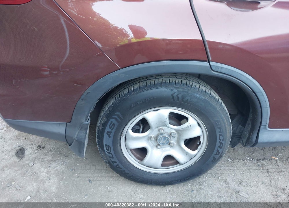 2015 HONDA CR-V LX VIN: 2HKRM4H33FH638840