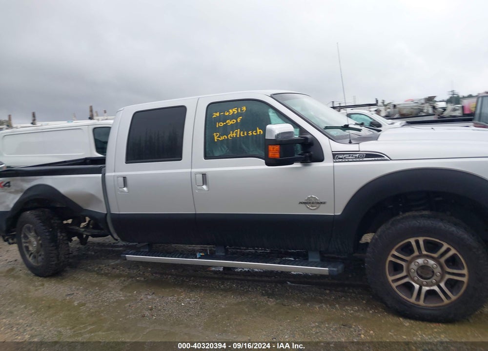 2013 FORD F-250 LARIAT VIN: 1FT7W2BT3DEB03535