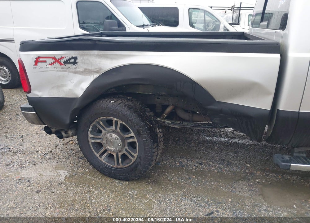 2013 FORD F-250 LARIAT VIN: 1FT7W2BT3DEB03535